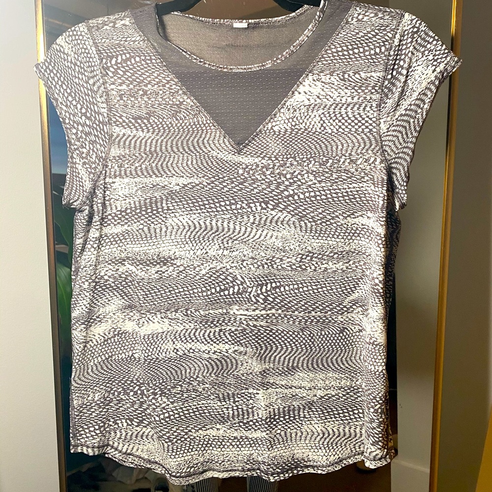 Lululemon Tee with Mesh